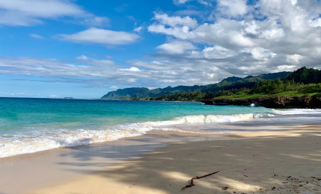 オアフ島の北東にビーチはとても静かで美しい